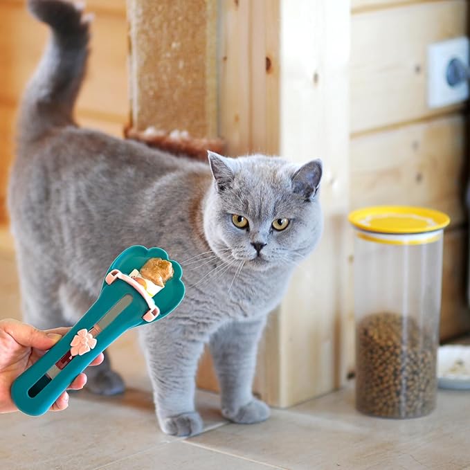 Cat Claw Shaped Cat Strip Squeeze Spoon, Delectables Lickable Cat Treats Spoon, Wet Treat Cat Feeder Spoon Treat Squeeze Spoon for Lickable Wet Cat Treats Liquid Snack Feeding (Pink)