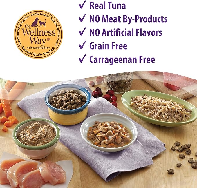 Wellness Complete Health Natural Grain Free Wet Canned Cat Food, Cubed Chicken Entrée in Rich Gravy, 5.5-Ounce Can (Pack of 24)