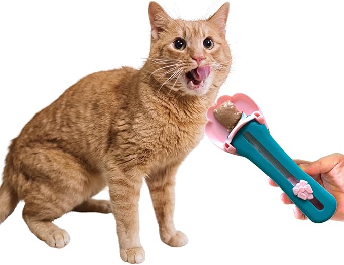 Cat Claw Shaped Cat Strip Squeeze Spoon, Delectables Lickable Cat Treats Spoon, Wet Treat Cat Feeder Spoon Treat Squeeze Spoon for Lickable Wet Cat Treats Liquid Snack Feeding (Pink + Blue)