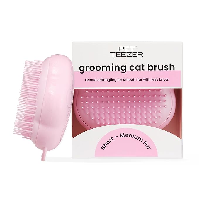 Pet Teezer by Tangle Teezer Cat Brush, De-Shedding Cat Hair Brush for a Gentle, Soothing Groom & Short to Medium Length Fur, Millennial Pink